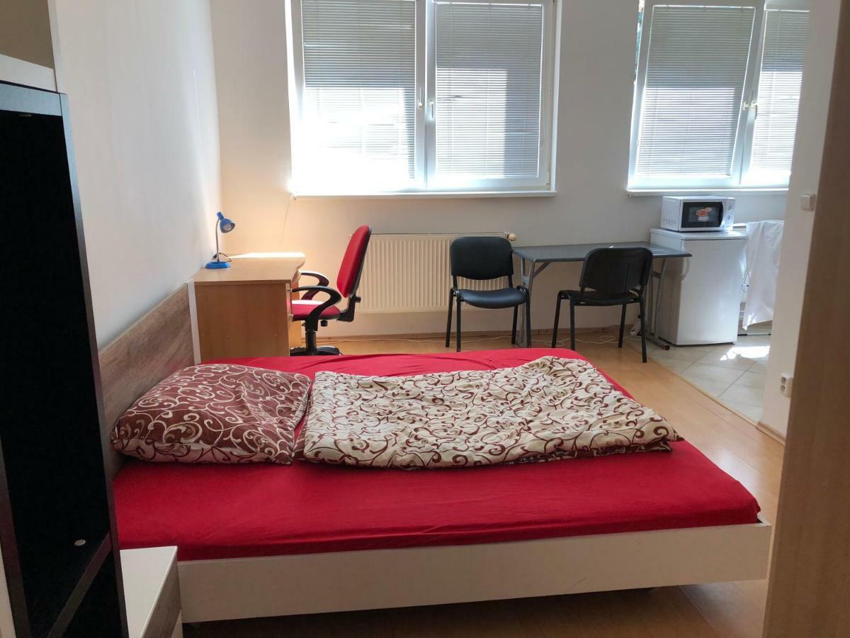 Moonstreet Apartments Bratislava Dış mekan fotoğraf
