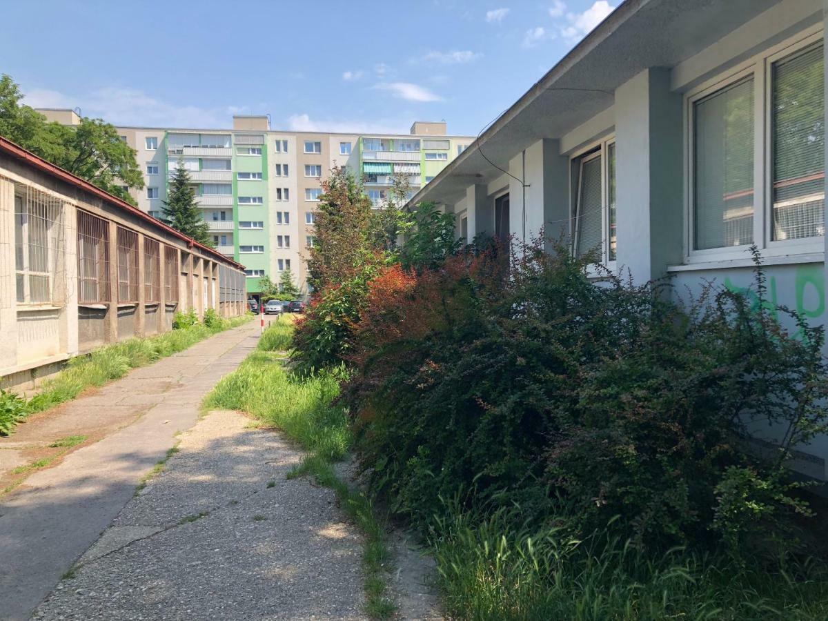 Moonstreet Apartments Bratislava Dış mekan fotoğraf