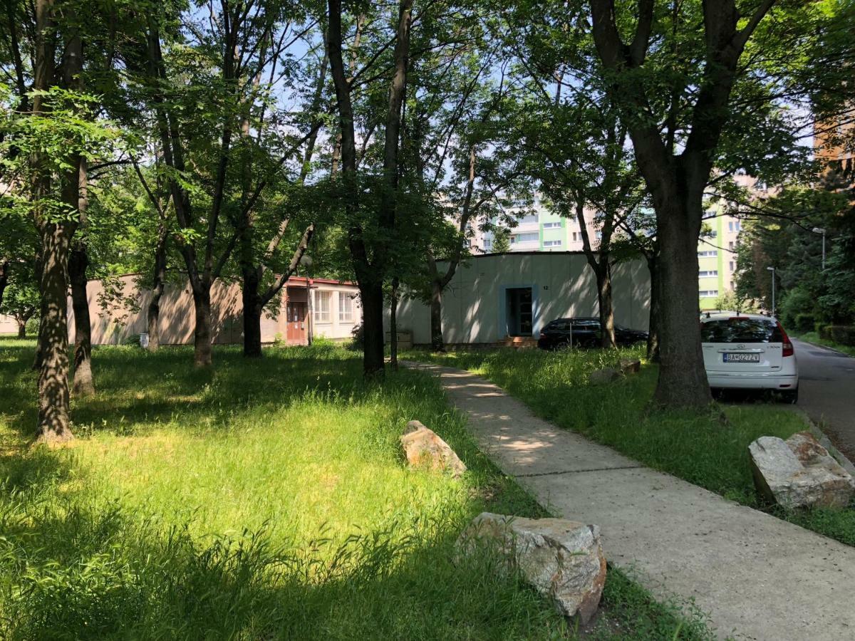 Moonstreet Apartments Bratislava Dış mekan fotoğraf